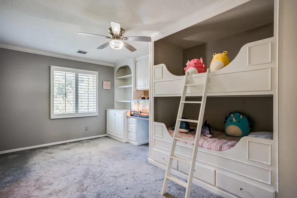 2868 N Wild Rose Court Wichita KS 67205