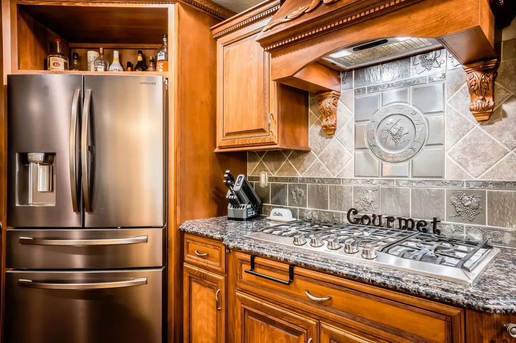 2868 N Wild Rose Court Wichita KS 67205