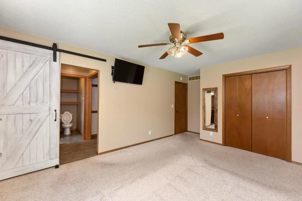 143 W Northwind Drive Valley Center KS 67147