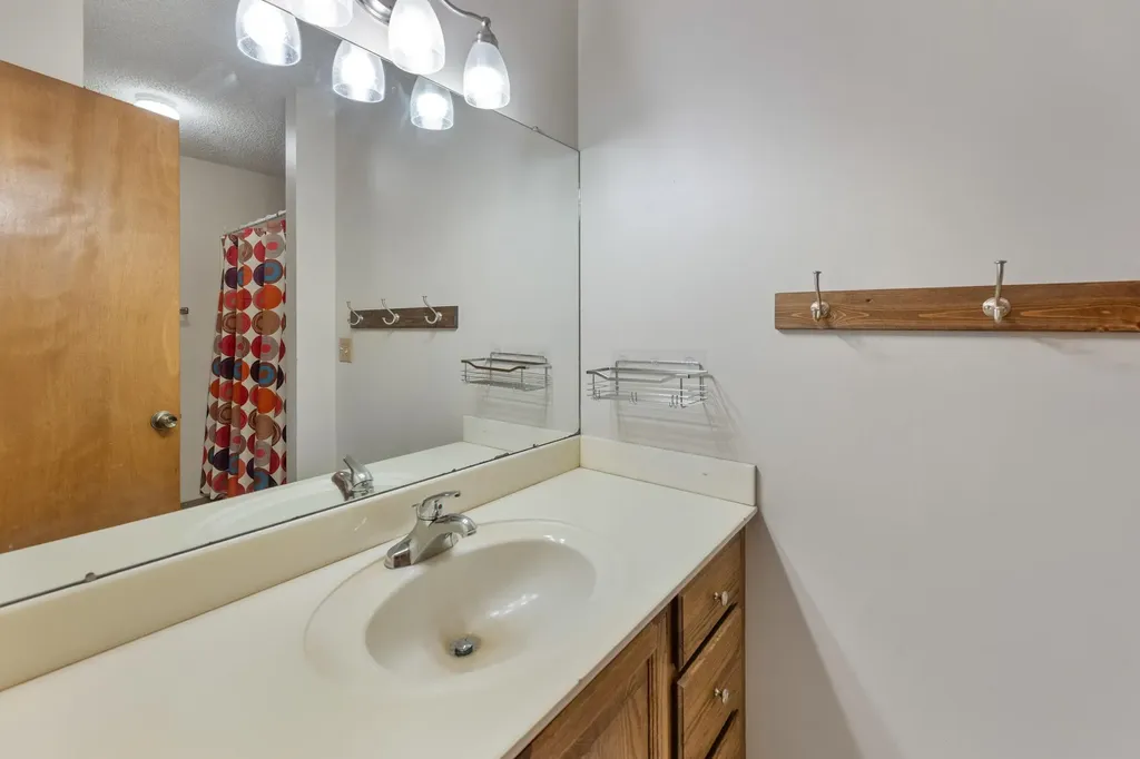 143 W Northwind Drive Valley Center KS 67147