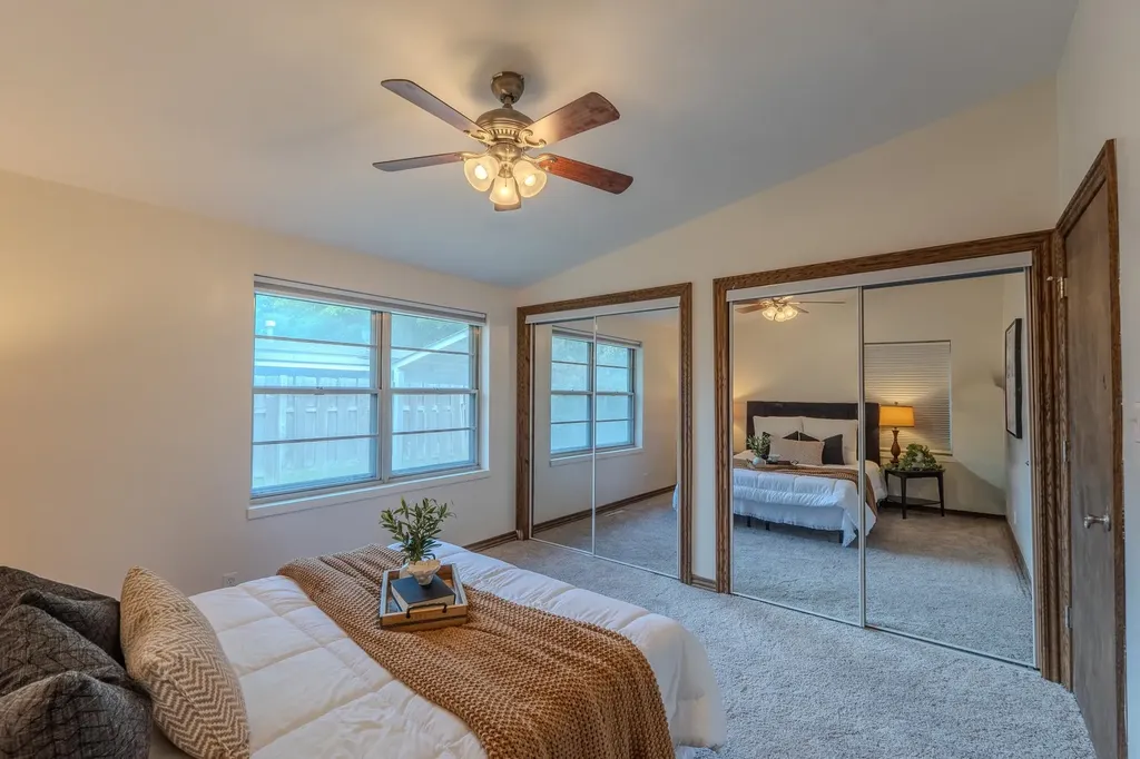 1516 Ann Winfield KS 67156