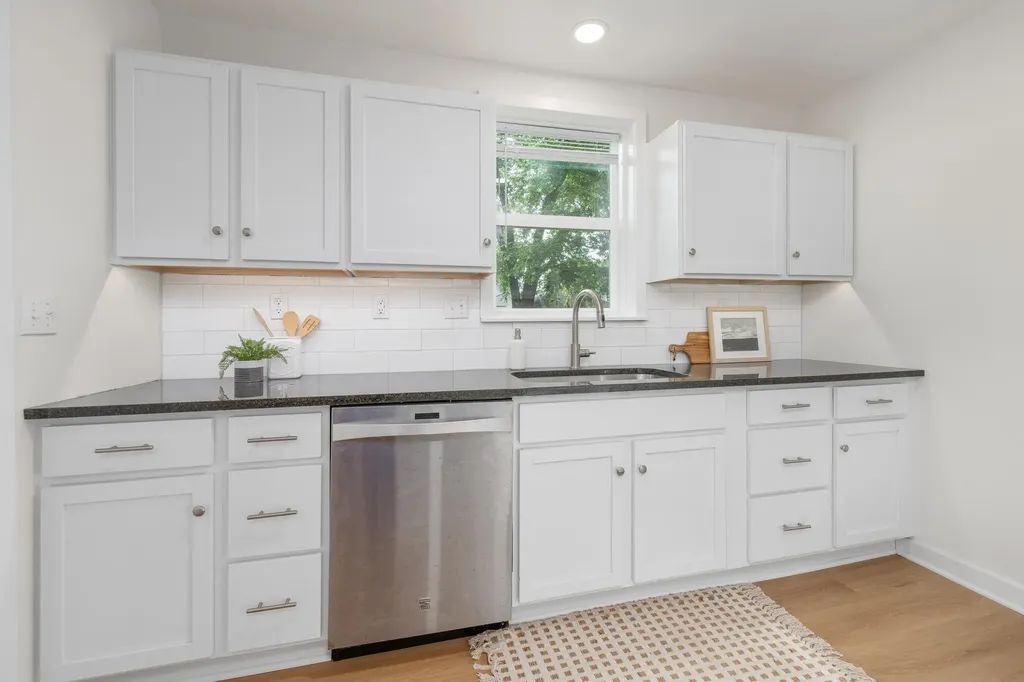 410 S Fern Wichita KS 67213-3908