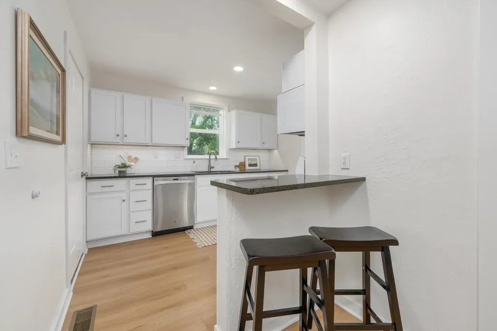 410 S Fern Wichita KS 67213-3908
