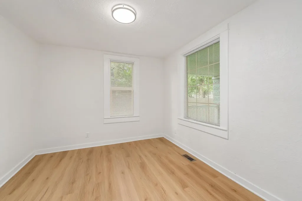 410 S Fern Wichita KS 67213-3908