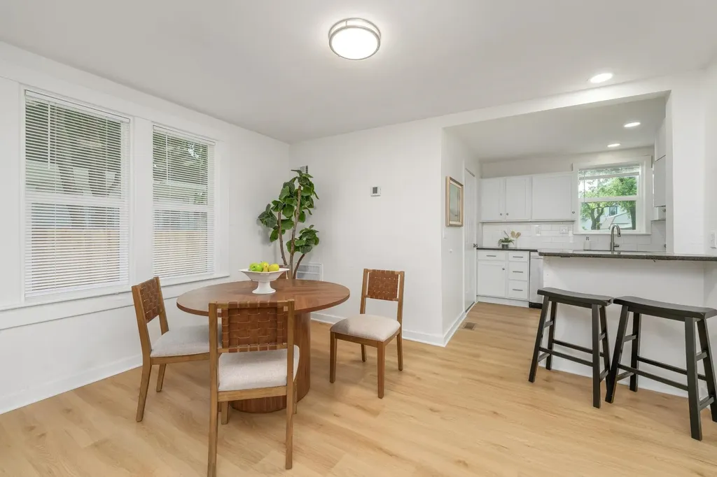 410 S Fern Wichita KS 67213-3908