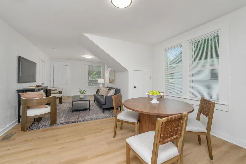 410 S Fern Wichita KS 67213-3908