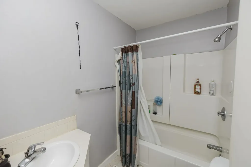 4416-4418 E Central Wichita KS 67208