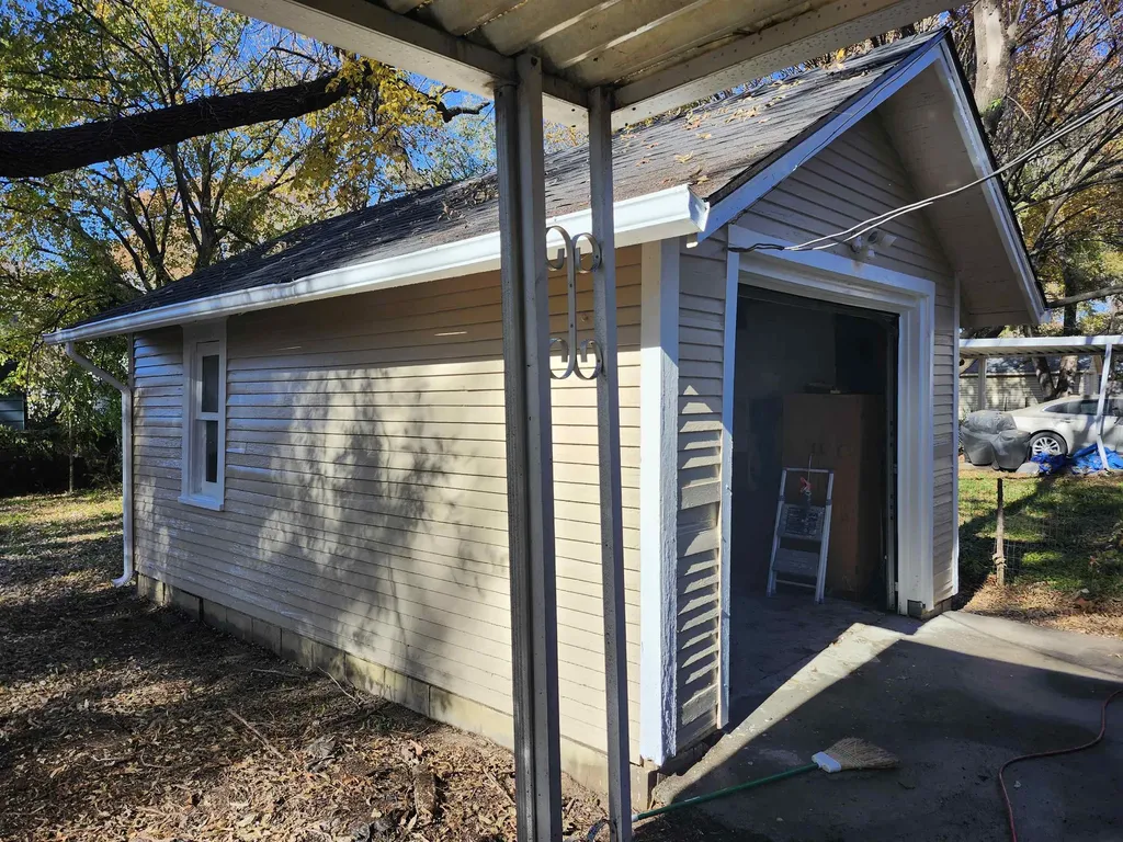 731 S Belmont Street Wichita KS 67218