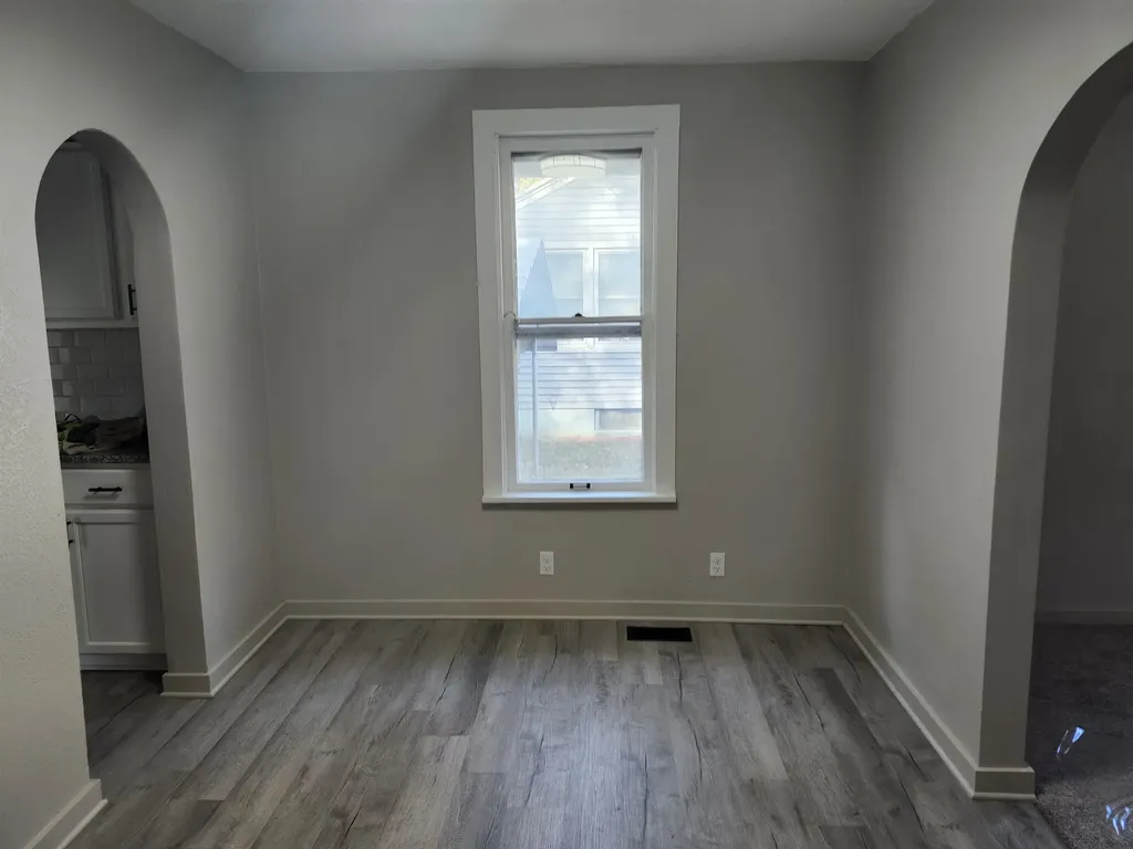 731 S Belmont Street Wichita KS 67218