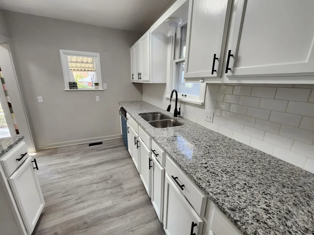 731 S Belmont Street Wichita KS 67218