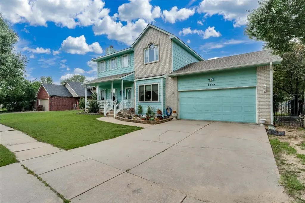5359 S Stoneborough Street Wichita KS 67217