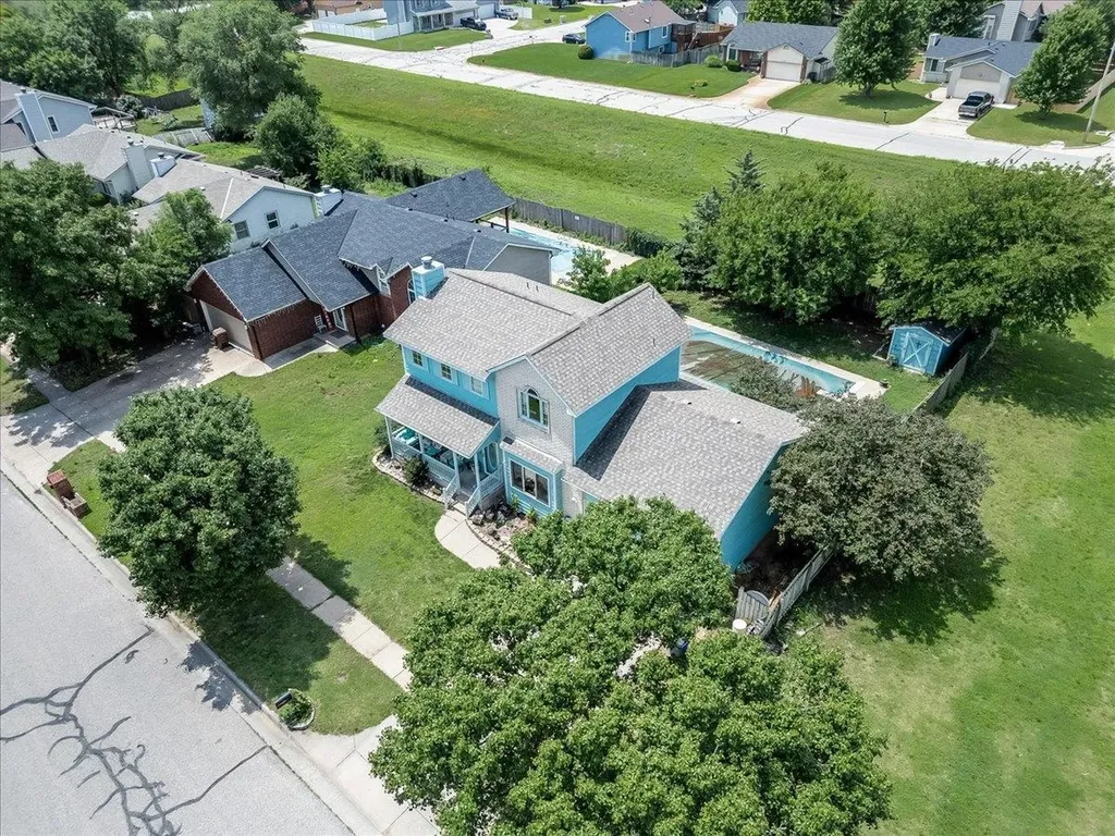 5359 S Stoneborough Street Wichita KS 67217