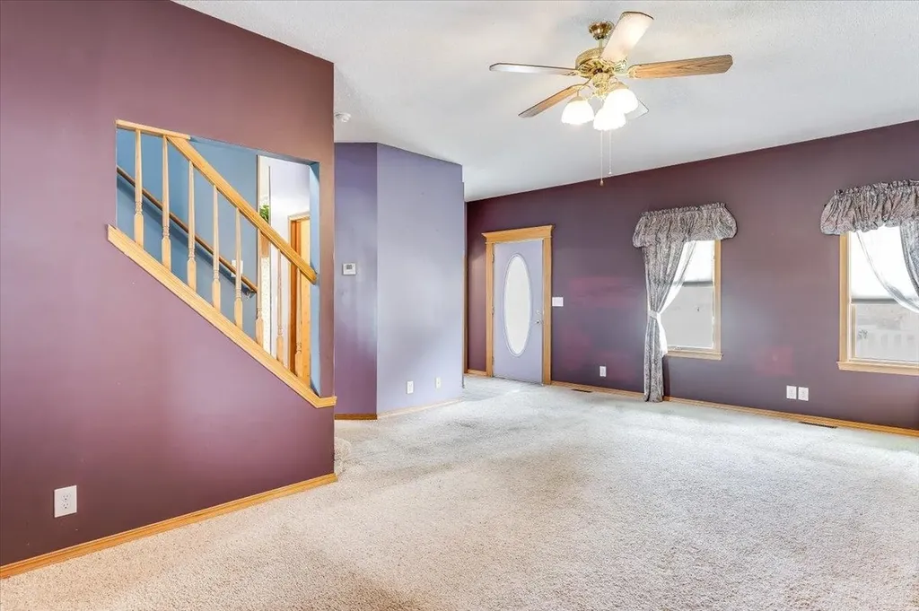 5359 S Stoneborough Street Wichita KS 67217