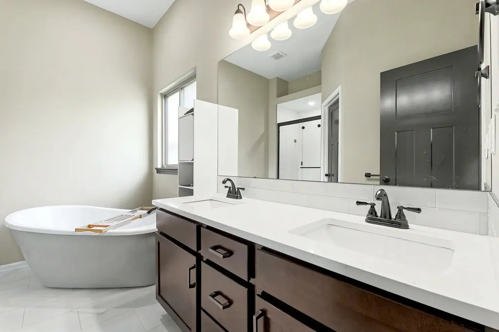 2594 Spring Meadows Court Derby KS 67037