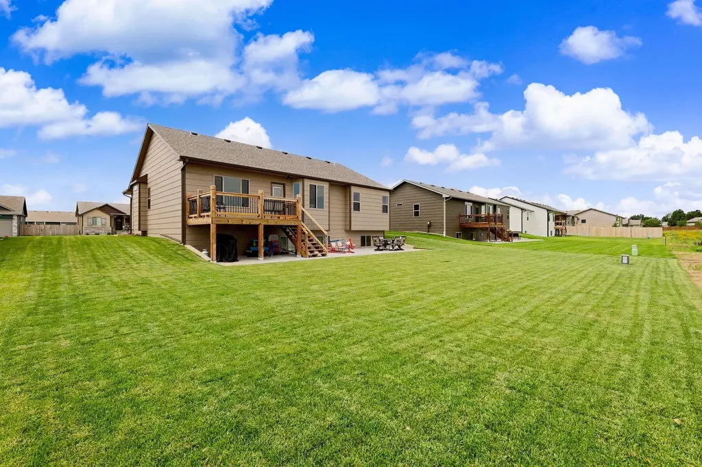 2594 Spring Meadows Court Derby KS 67037