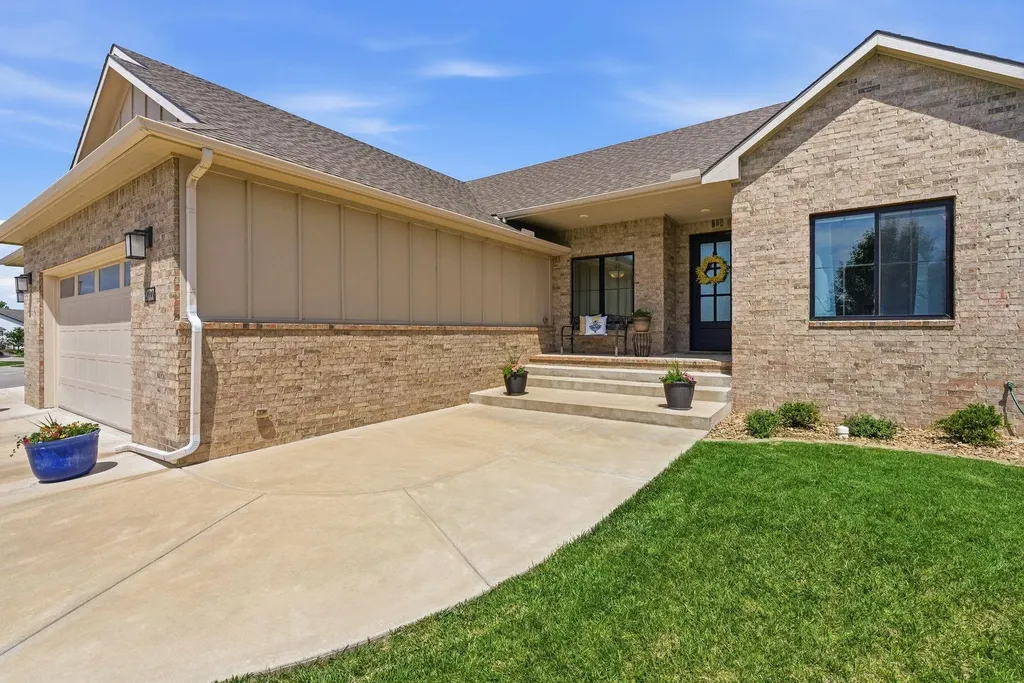 14722 W Moscelyn Court Wichita KS 67235