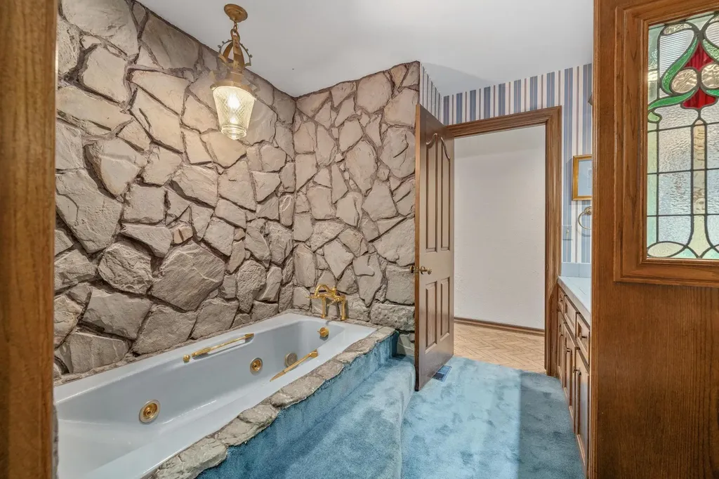 13121 E Killenwood Drive Wichita KS 67230