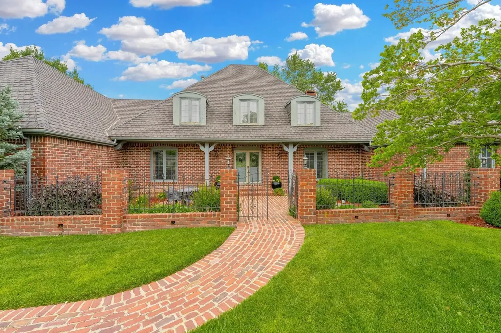 13121 E Killenwood Drive Wichita KS 67230