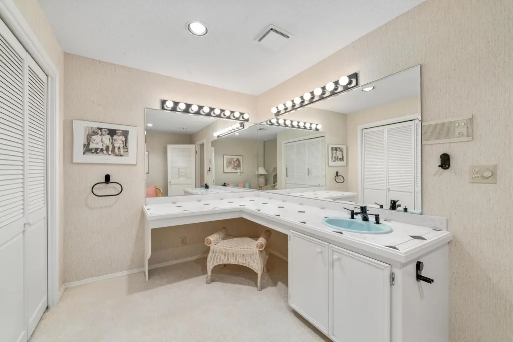 13121 E Killenwood Drive Wichita KS 67230