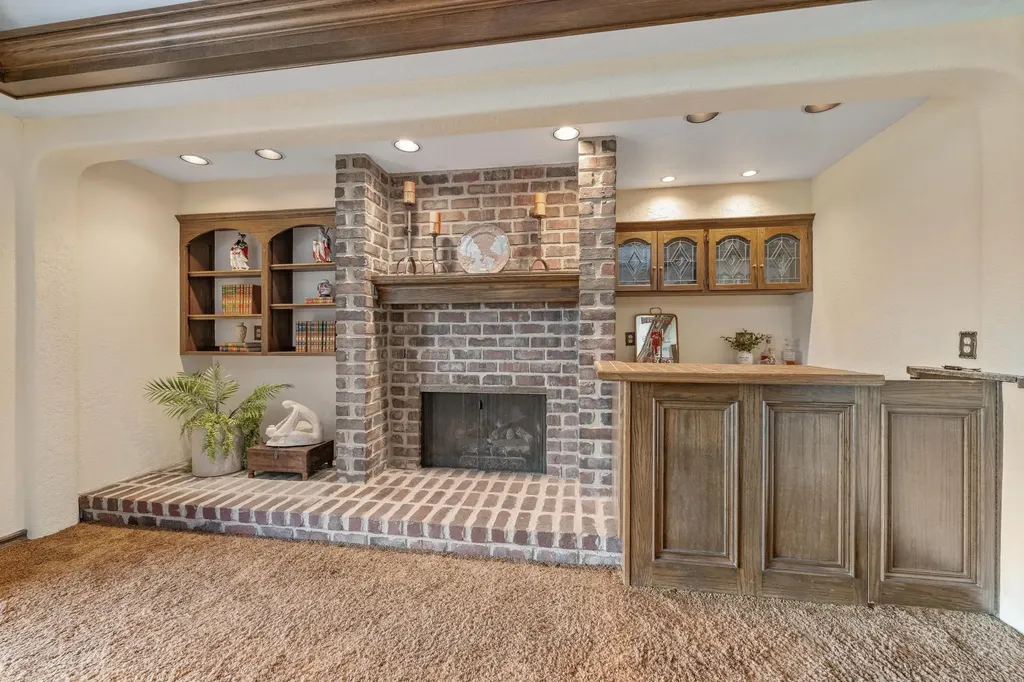 13121 E Killenwood Drive Wichita KS 67230