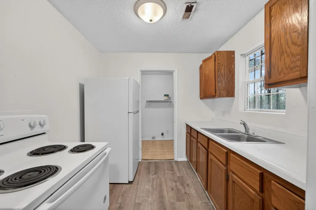 2134 N Minnesota Wichita KS 67214