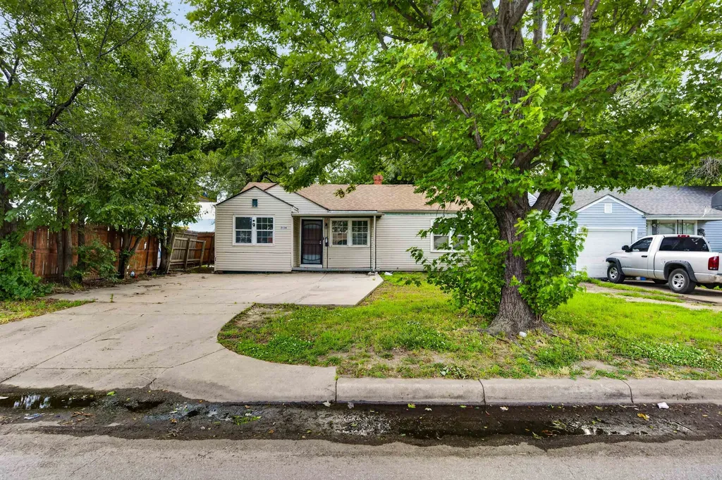 2134 N Minnesota Wichita KS 67214
