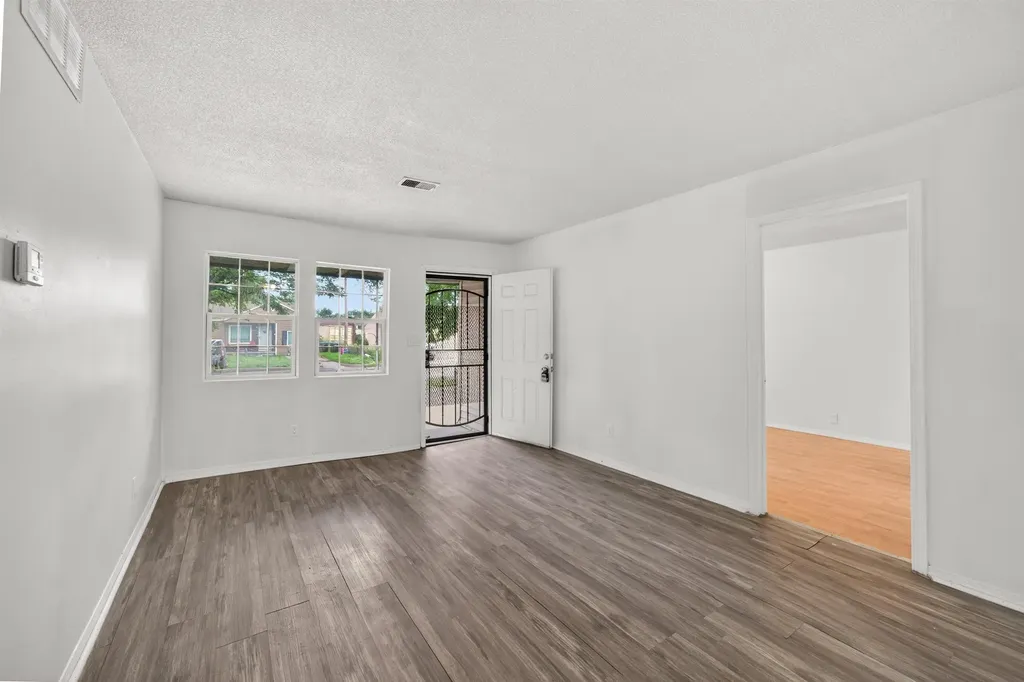 2134 N Minnesota Wichita KS 67214