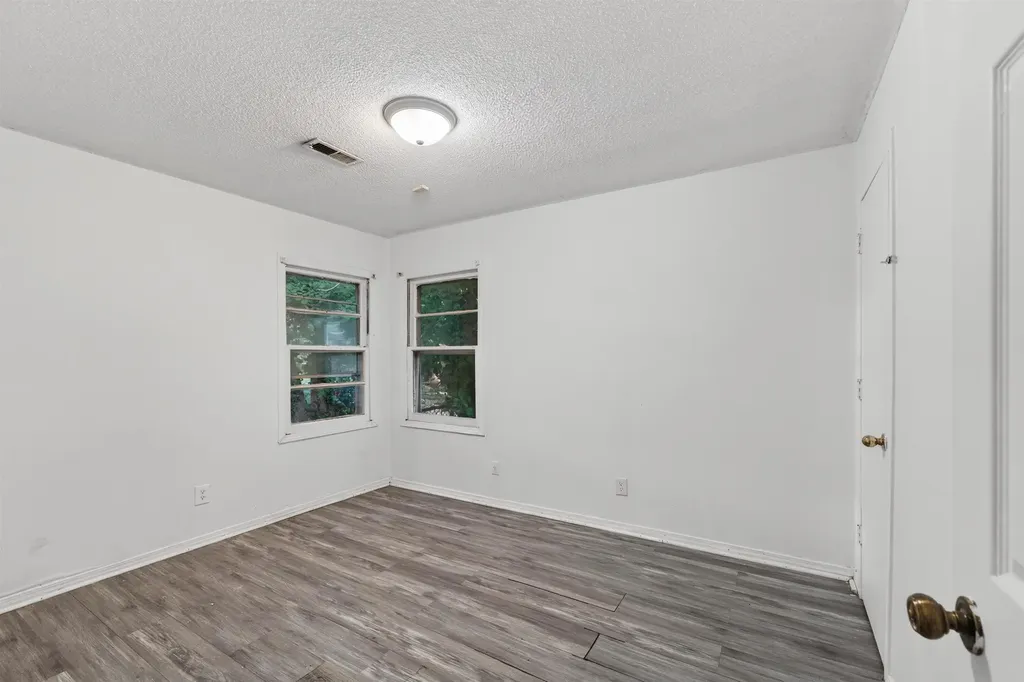 2134 N Minnesota Wichita KS 67214