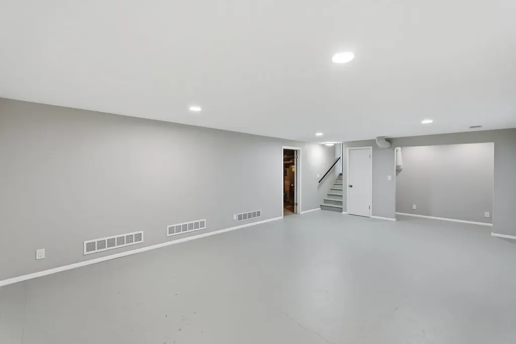8300 E Brookhollow Wichita KS 67206