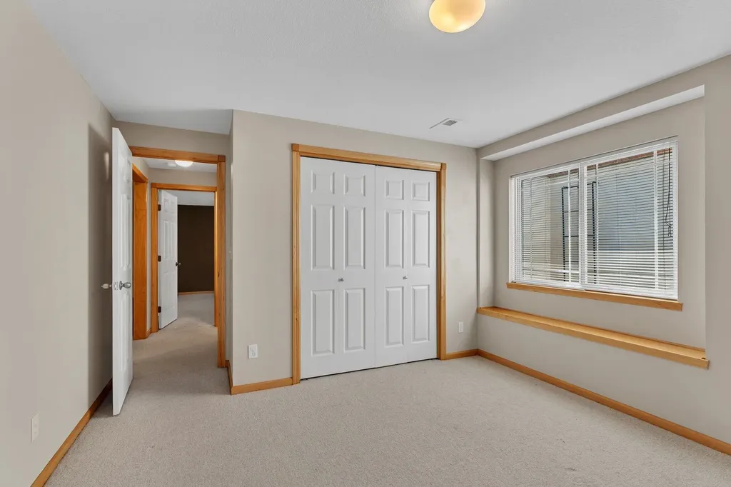 729 N Crest Ridge Wichita KS 67230