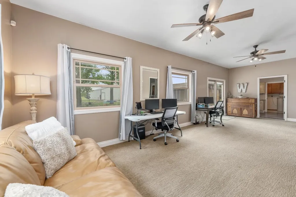 6017 W 73rd Street S Haysville KS 67060