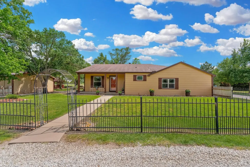 6017 W 73rd Street S Haysville KS 67060