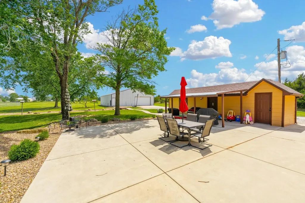 6017 W 73rd Street S Haysville KS 67060