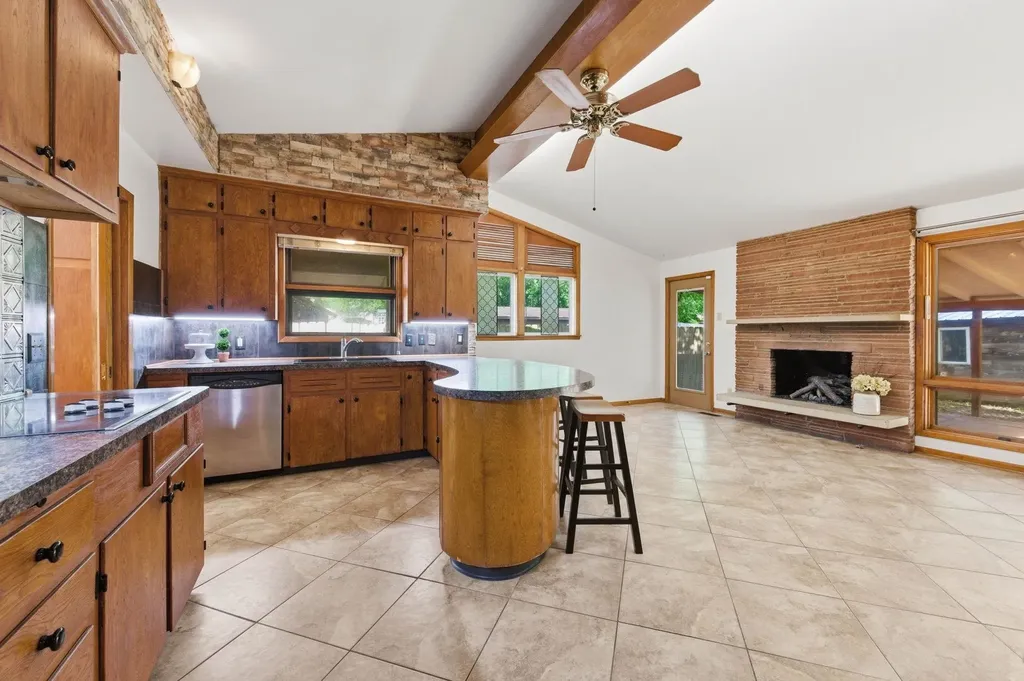 6520 E Marjorie Wichita KS 67206