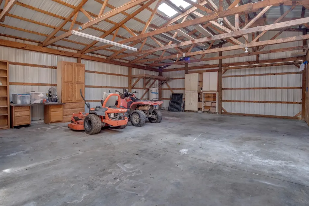 532 N Rock Road Newton KS 67114