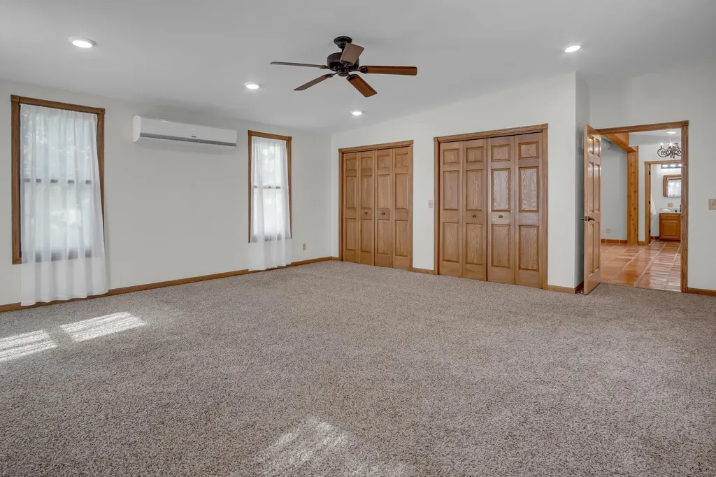 532 N Rock Road Newton KS 67114