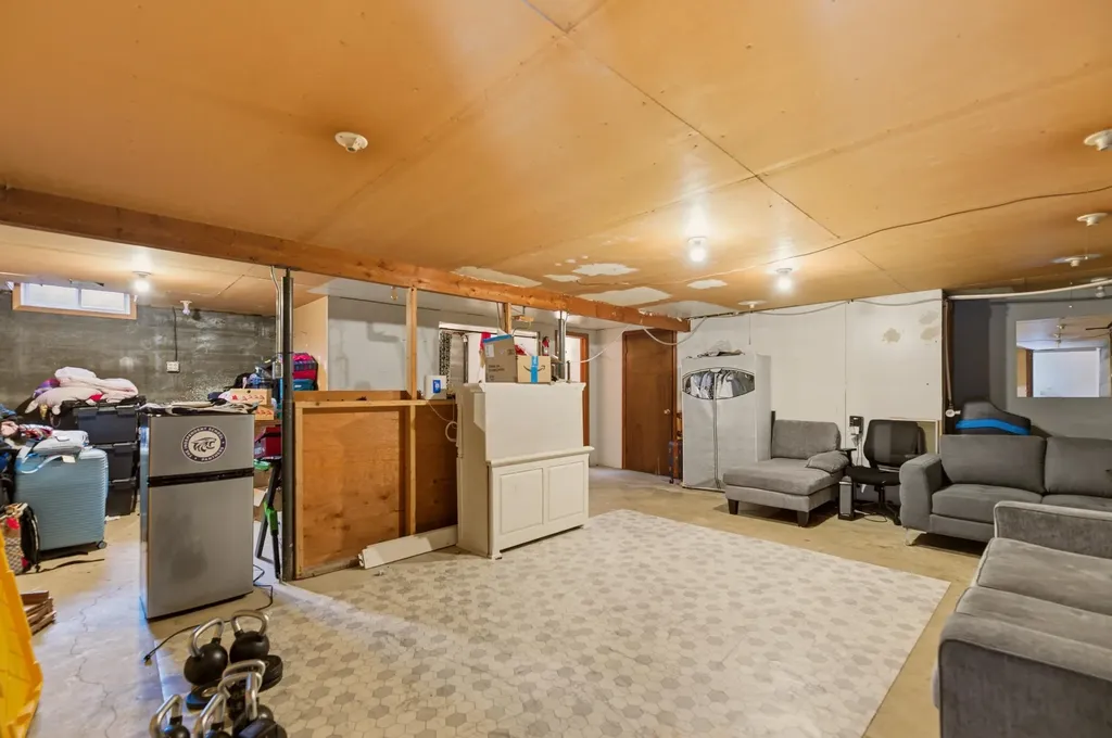 2805 N Richmond Avenue Wichita KS 67204