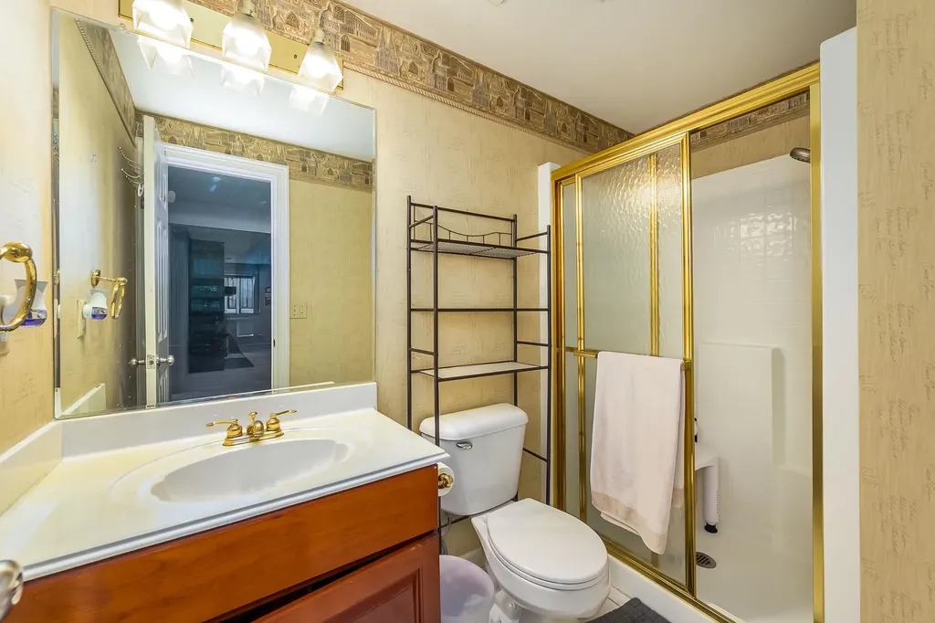 116 N Rainbow Lake Road Wichita KS 67235