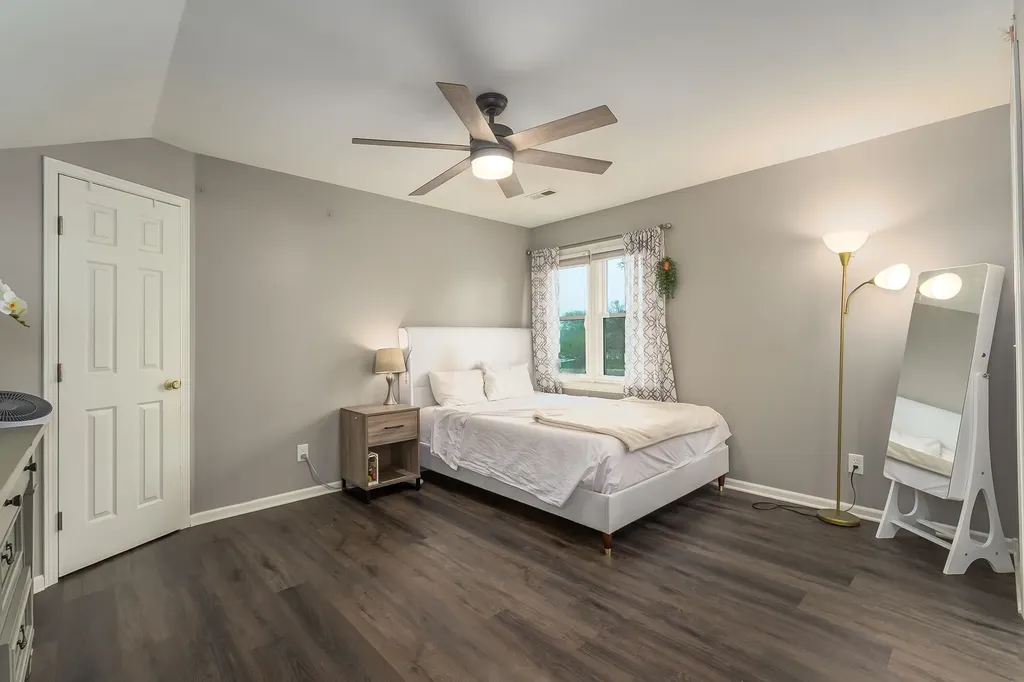116 N Rainbow Lake Road Wichita KS 67235