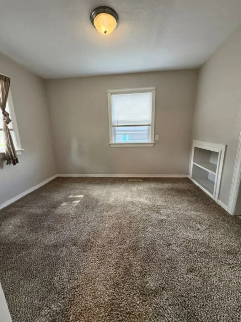 1416 N Henry Street Augusta KS 67010