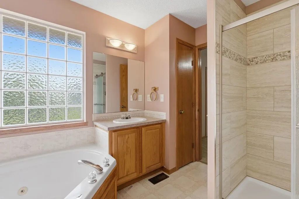 1835 S Covington Court Wichita KS 67209