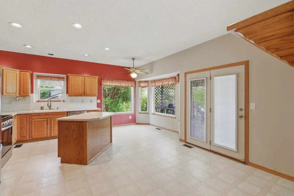 1835 S Covington Court Wichita KS 67209