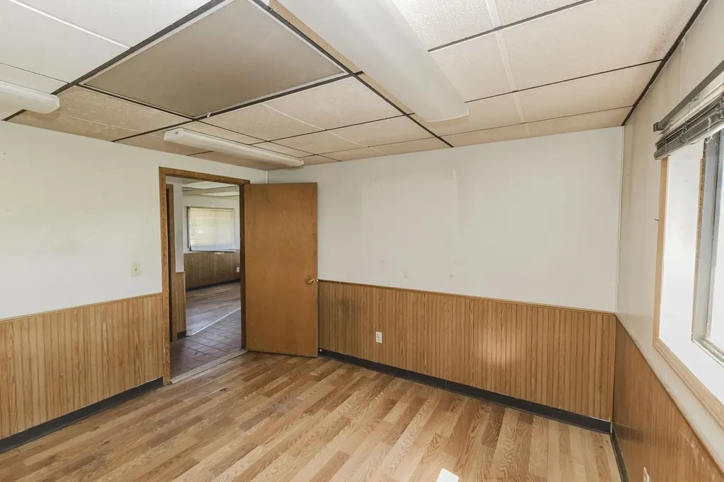 3315 E Central Winfield KS 67156