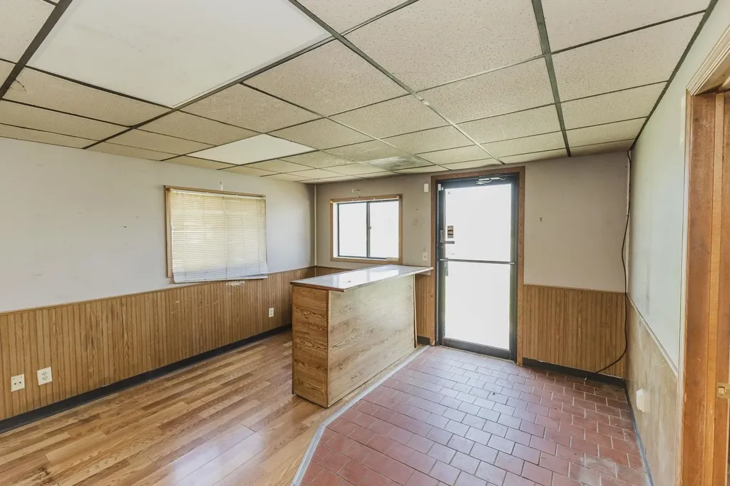3315 E Central Winfield KS 67156