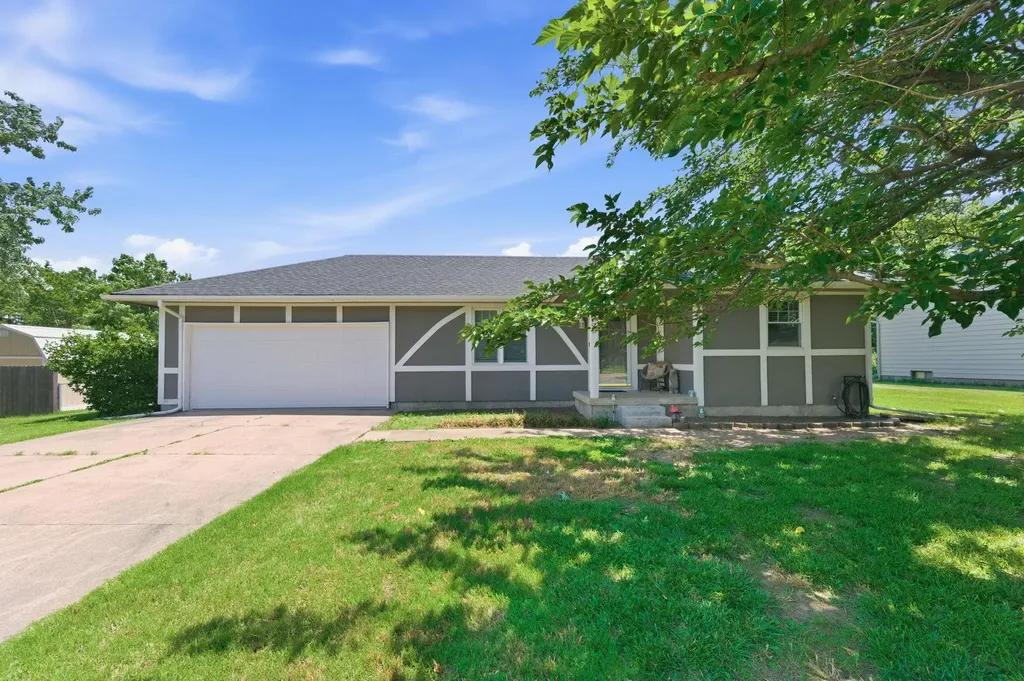 314 N Ellson Street Wichita KS 67206