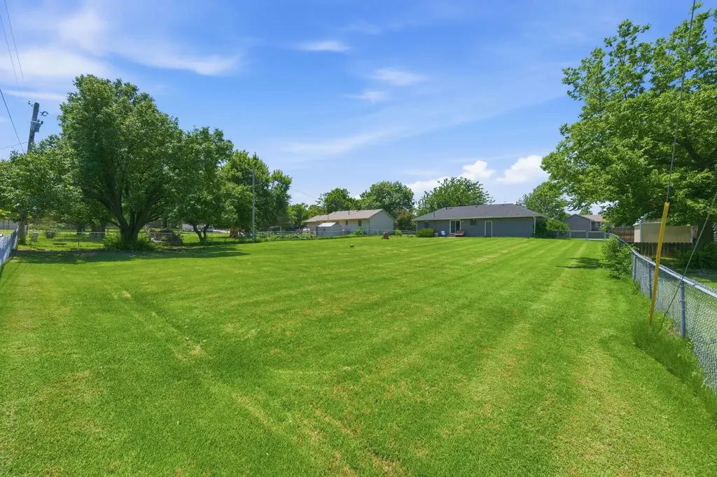 314 N Ellson Street Wichita KS 67206