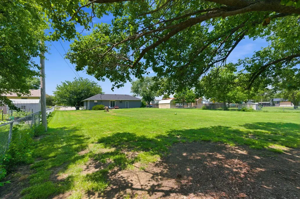 314 N Ellson Street Wichita KS 67206
