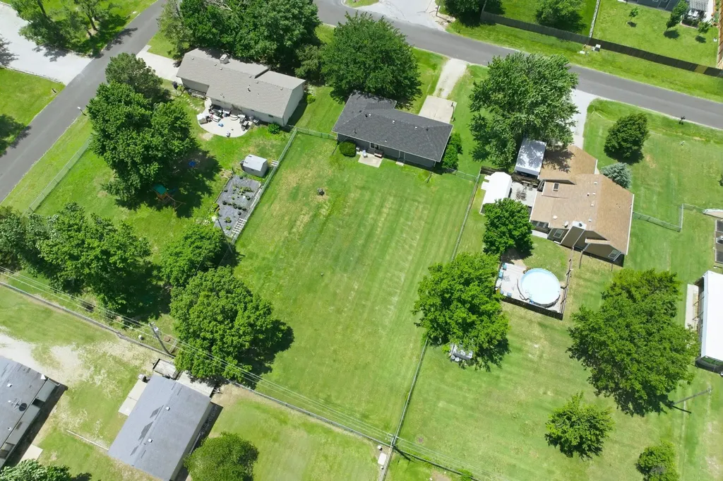 314 N Ellson Street Wichita KS 67206