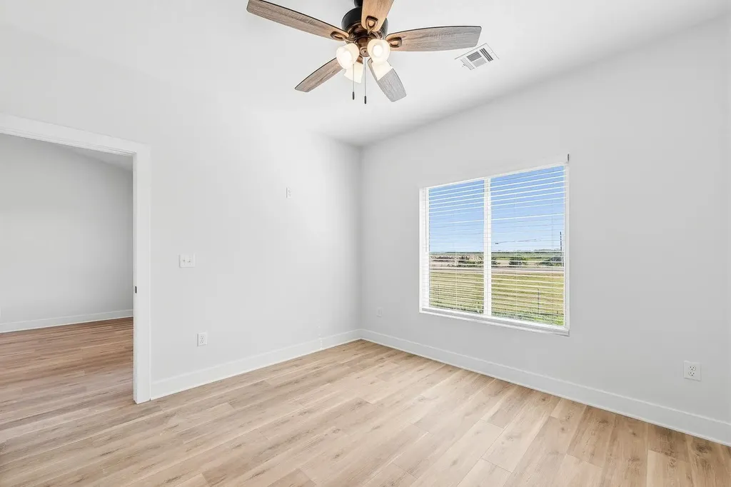 5312 W Rolly Street Wichita KS 67215