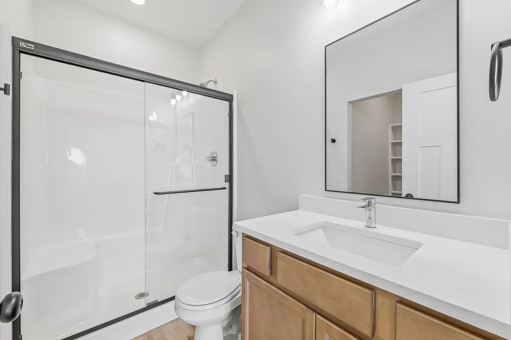 5312 W Rolly Street Wichita KS 67215